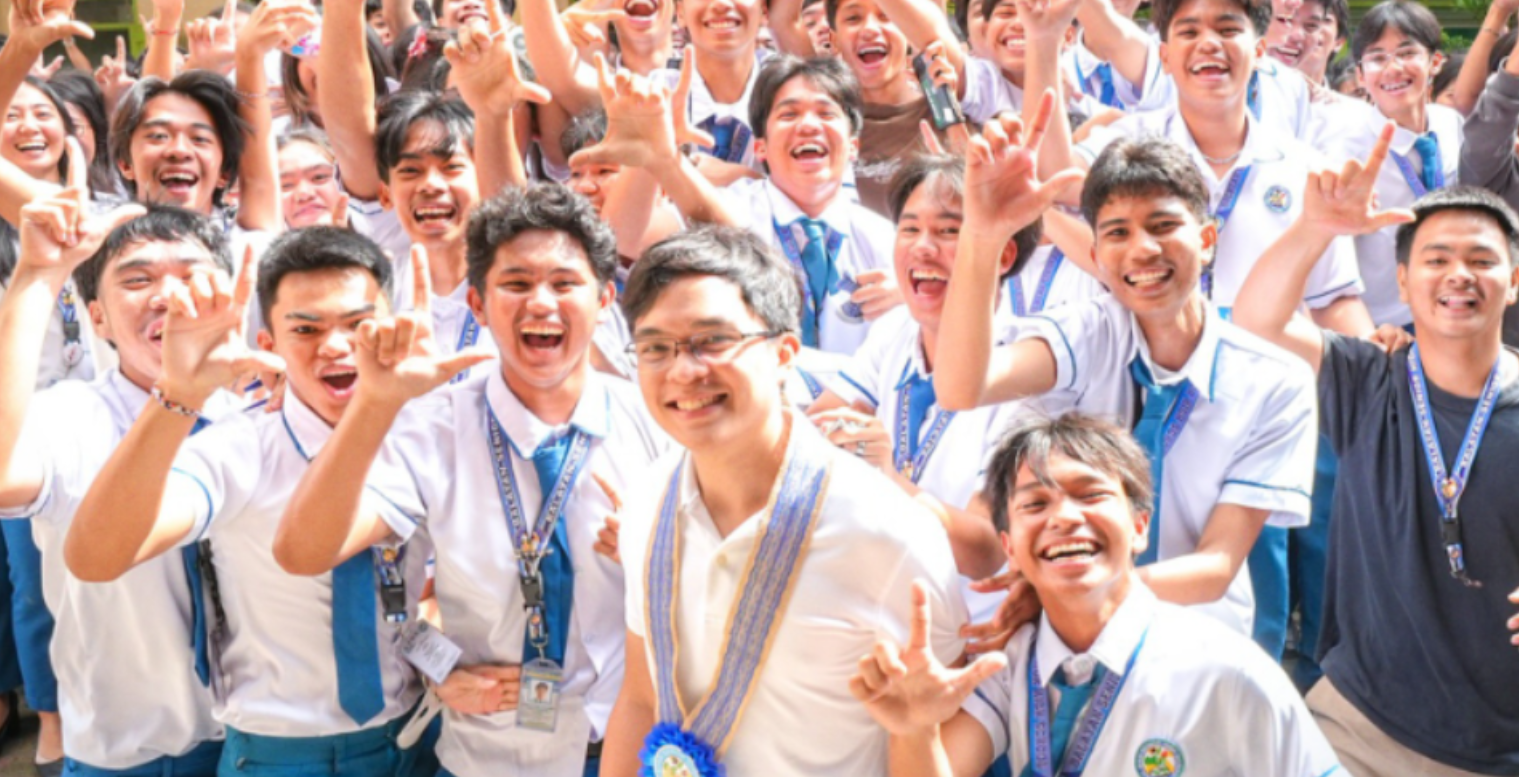 Tingnan: House Bill No.27 na magbibigay ng P1,000 allowance kada estudyante mula kindergarten hanggang kolehiyo, aprubado na